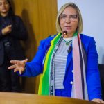 Vereadora Flávia Berthier destaca valores cristãos e defende harmonia entre os poderes